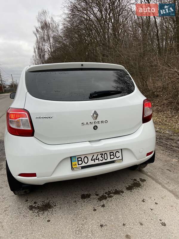 Хэтчбек Renault Sandero 2014 в Тернополе