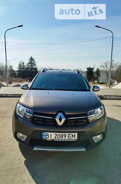 Хэтчбек Renault Sandero 2017 в Марганце