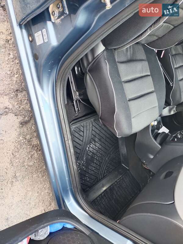 Хэтчбек Renault Sandero 2010 в Одессе