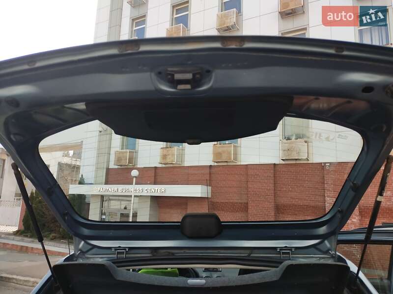 Хэтчбек Renault Sandero 2010 в Одессе