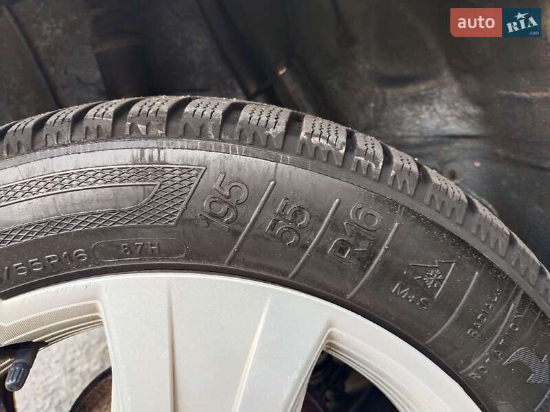 Хэтчбек Renault Sandero 2010 в Одессе