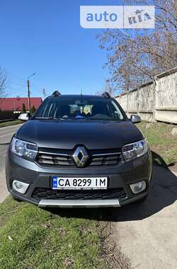 Хэтчбек Renault Sandero 2021 в Умани