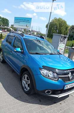 Хетчбек Renault Sandero 2015 в Львові
