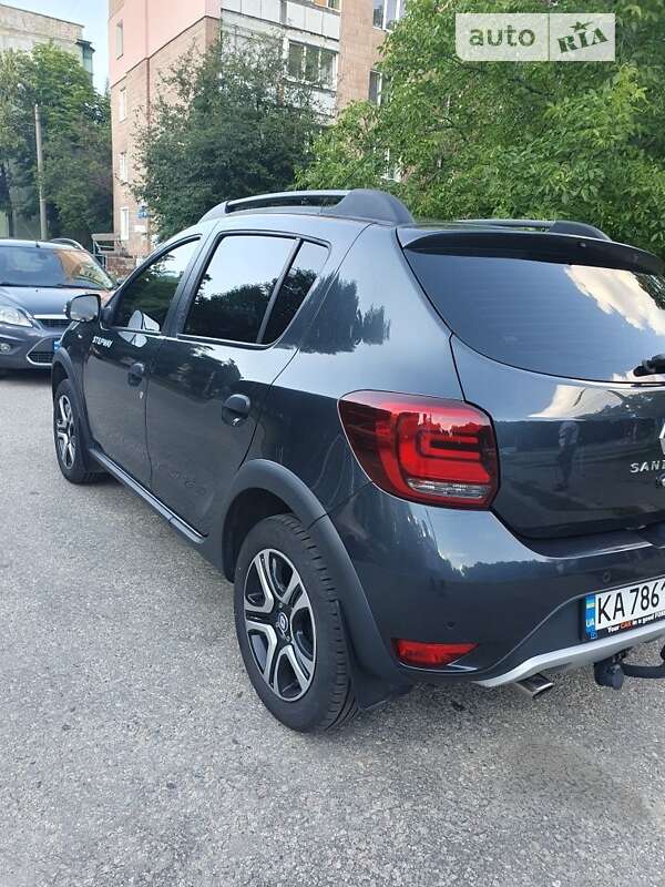 Хэтчбек Renault Sandero 2020 в Харькове фото 3 Хэтчбек Renault Sandero 2020 в Харькове