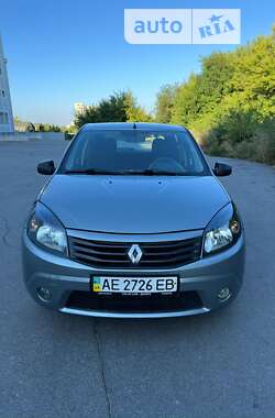 Хэтчбек Renault Sandero 2009 в Днепре