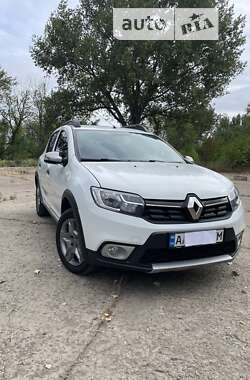 Хэтчбек Renault Sandero 2019 в Марганце