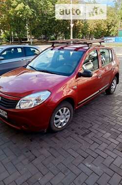 Хэтчбек Renault Sandero 2014 в Днепре