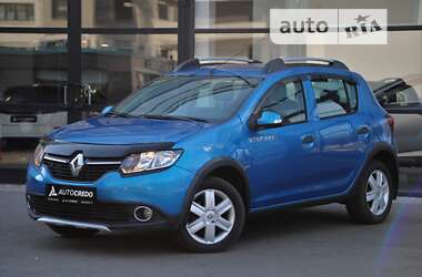 Хэтчбек Renault Sandero 2014 в Харькове