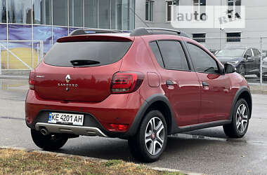 Хэтчбек Renault Sandero 2019 в 