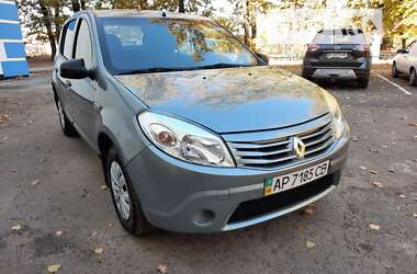 Хетчбек Renault Sandero 2011 в Полтаві