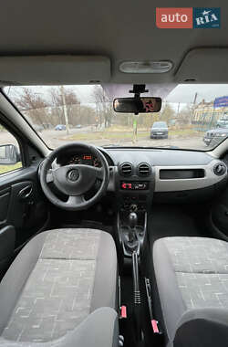 Хэтчбек Renault Sandero 2012 в Сумах