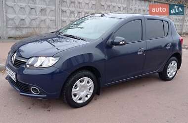 Хэтчбек Renault Sandero 2014 в Борисполе