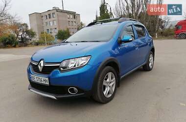 Хетчбек Renault Sandero 2016 в Миколаєві