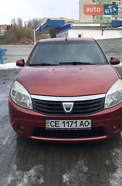 Хэтчбек Renault Sandero 2009 в Черновцах