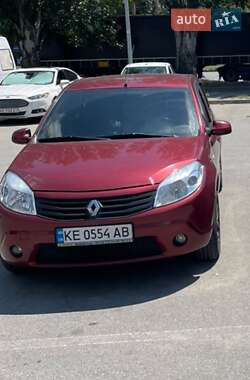 Хетчбек Renault Sandero 2011 в Дніпрі