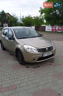 Хэтчбек Renault Sandero 2011 в Косове