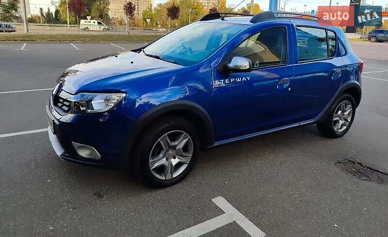 Хэтчбек Renault Sandero 2021 в Киеве