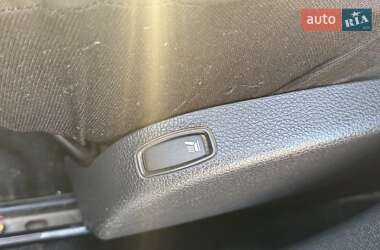 Хэтчбек Renault Sandero 2012 в 
