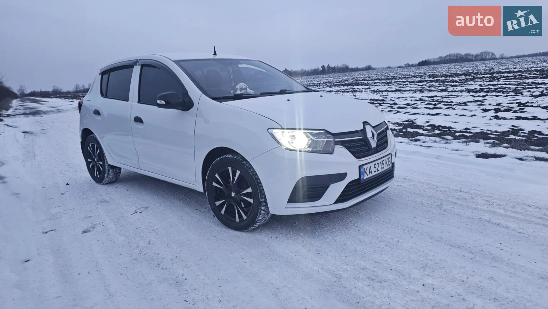 Renault Sandero 2022 VIN VF15SRKL469740974 фото оголошення 5 з 12