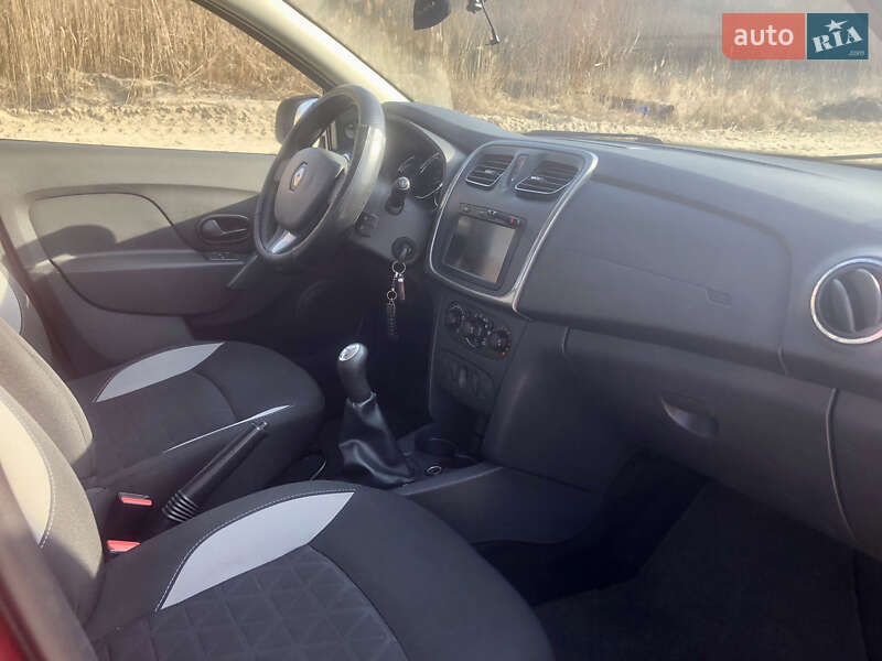 Хетчбек Renault Sandero 2013 в Білій Церкві