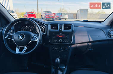 Хетчбек Renault Sandero 2020 в 