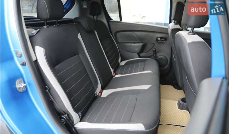Хэтчбек Renault Sandero 2017 в Харькове