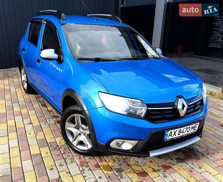 Хэтчбек Renault Sandero 2017 в Харькове