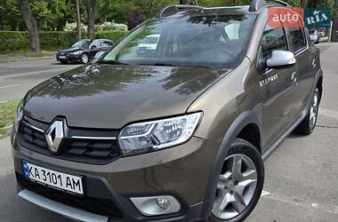 Хэтчбек Renault Sandero 2020 в Киеве