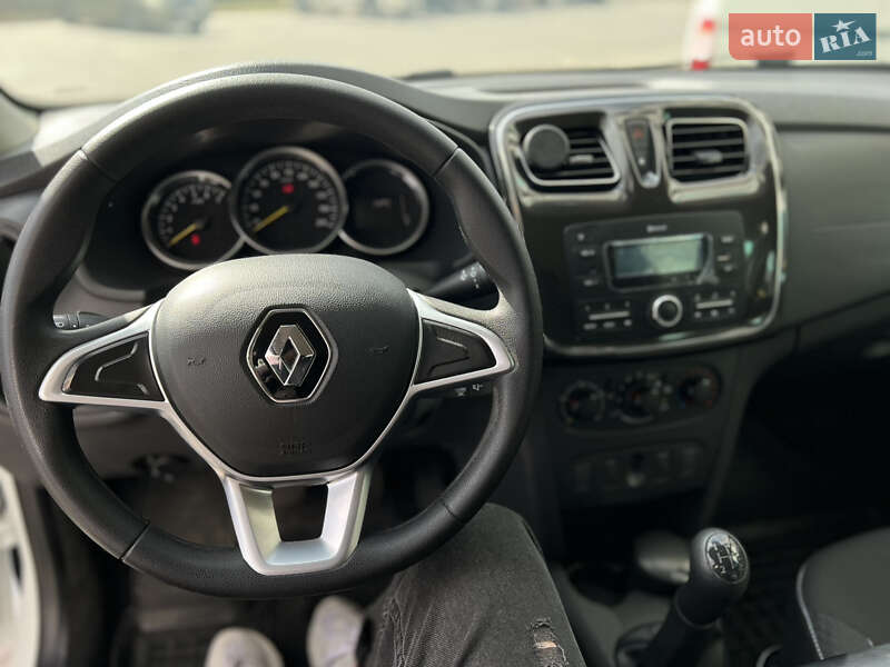 Хэтчбек Renault Sandero 2022 в Киеве