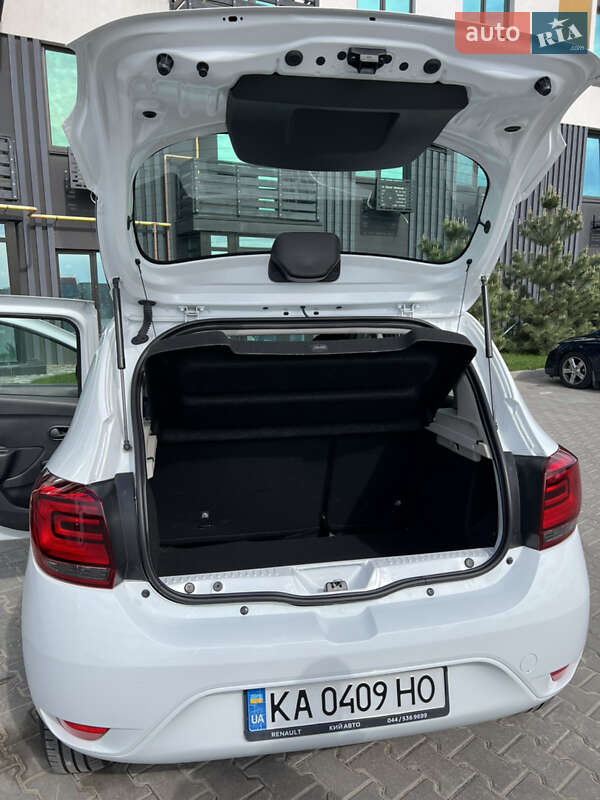 Хэтчбек Renault Sandero 2022 в Киеве