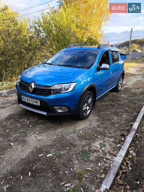 Хэтчбек Renault Sandero 2017 в Харькове
