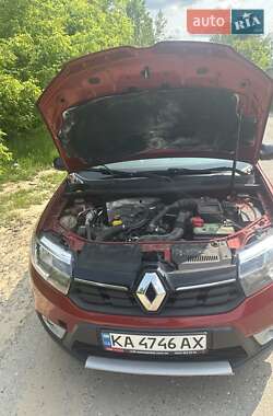 Хэтчбек Renault Sandero 2019 в 