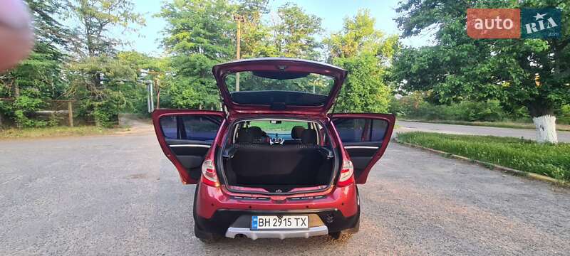 Хетчбек Renault Sandero 2011 в Одесі