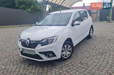 Хетчбек Renault Sandero 2020 в Хмельницькому