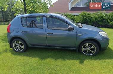 Хетчбек Renault Sandero 2012 в Києві