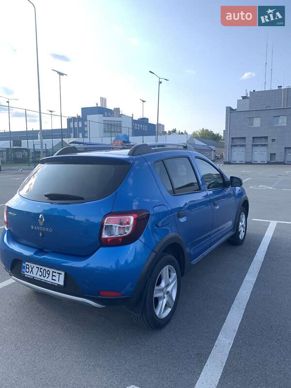 Хетчбек Renault Sandero 2016 в Києві