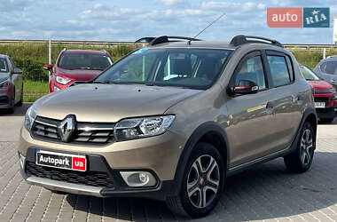 Хэтчбек Renault Sandero 2019 в Львове