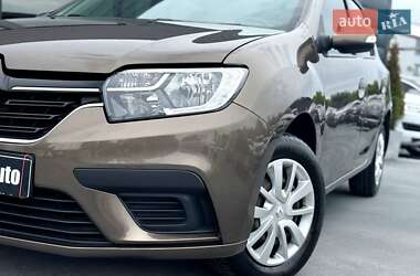 Хэтчбек Renault Sandero 2020 в 