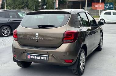 Хэтчбек Renault Sandero 2020 в 