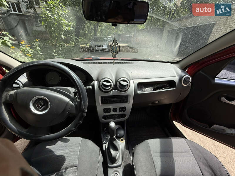 Хетчбек Renault Sandero 2011 в Харкові фото 10 Хетчбек Renault Sandero 2011 в Харкові