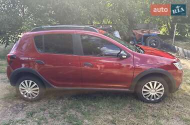 Хэтчбек Renault Sandero 2019 в 