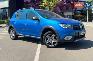 Хэтчбек Renault Sandero 2019 в Киеве