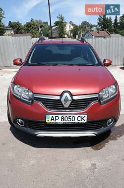 Хэтчбек Renault Sandero 2013 в Дрогобыче