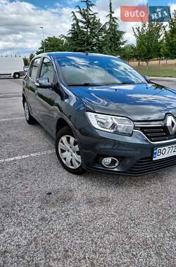 Хэтчбек Renault Sandero 2020 в 