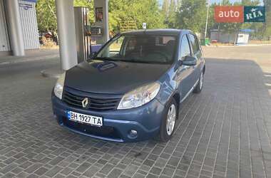 Хетчбек Renault Sandero 2011 в Миколаєві