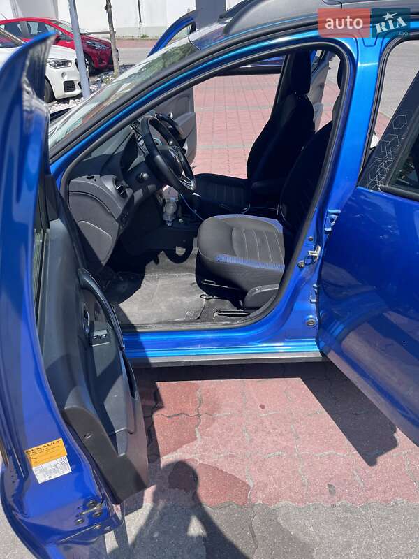 Хэтчбек Renault Sandero 2020 в Киеве