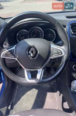 Хэтчбек Renault Sandero 2020 в 