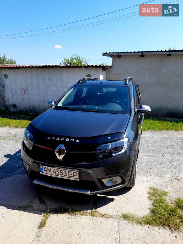 Хэтчбек Renault Sandero 2021 в Звягеле