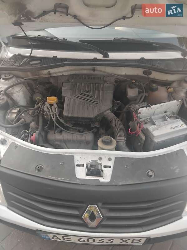 Хэтчбек Renault Sandero 2012 в Днепре