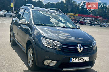 Хэтчбек Renault Sandero 2017 в Харькове
